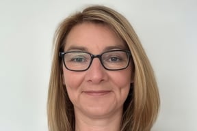 Julie-Bourne